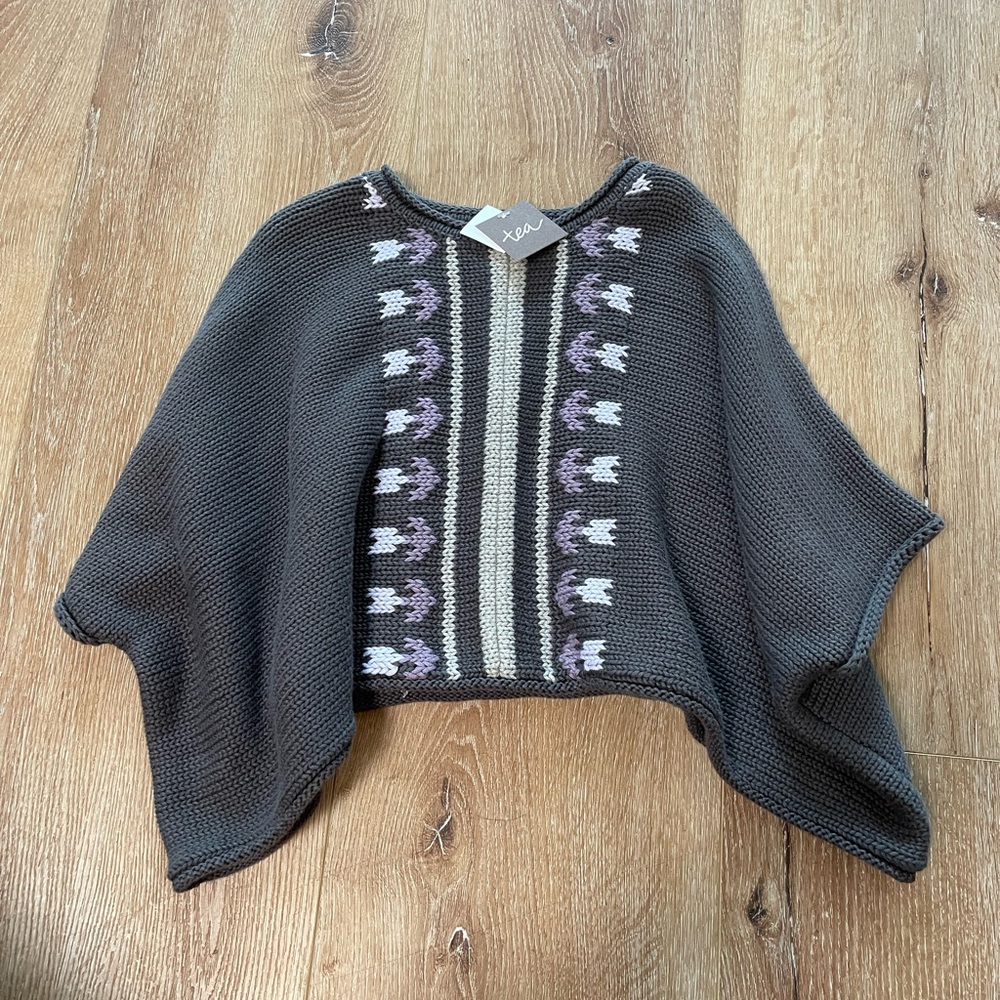 Toddler girls tea collection brand striped floral poncho. 2/3 brand new with tag